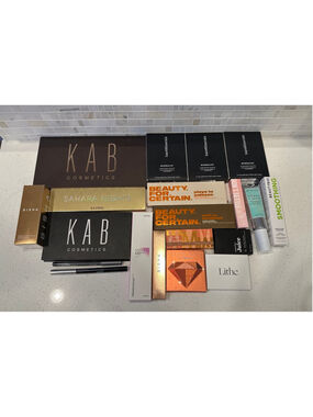 20pc Makeup Bundle - Mixed Reseller Lot - Bareminerals, Huda, Ofra